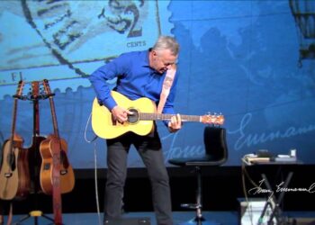 Hope Street (Live) | Tommy Emmanuel
